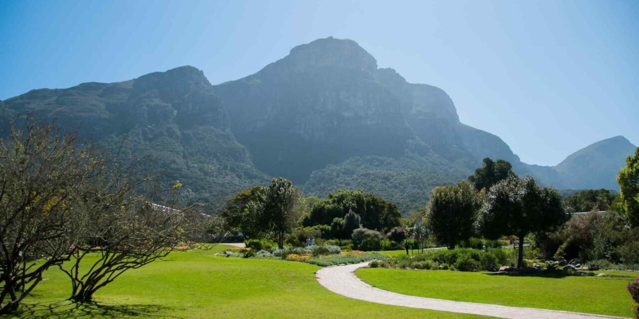 https://bisshovromon.com/wp-content/uploads/2018/09/tour-capetown-03-1280x640.jpg